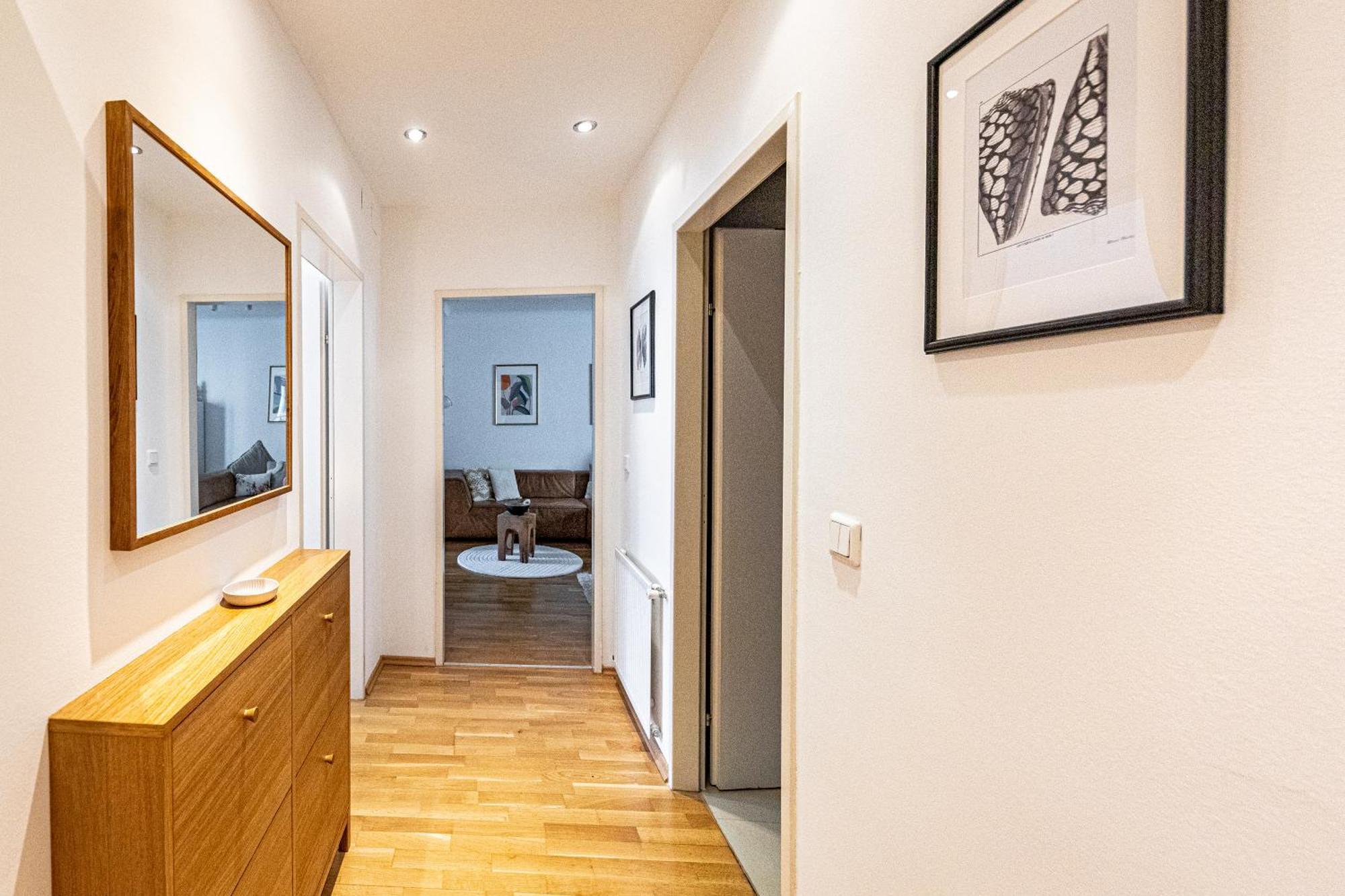 Apartment Genuine By Jr