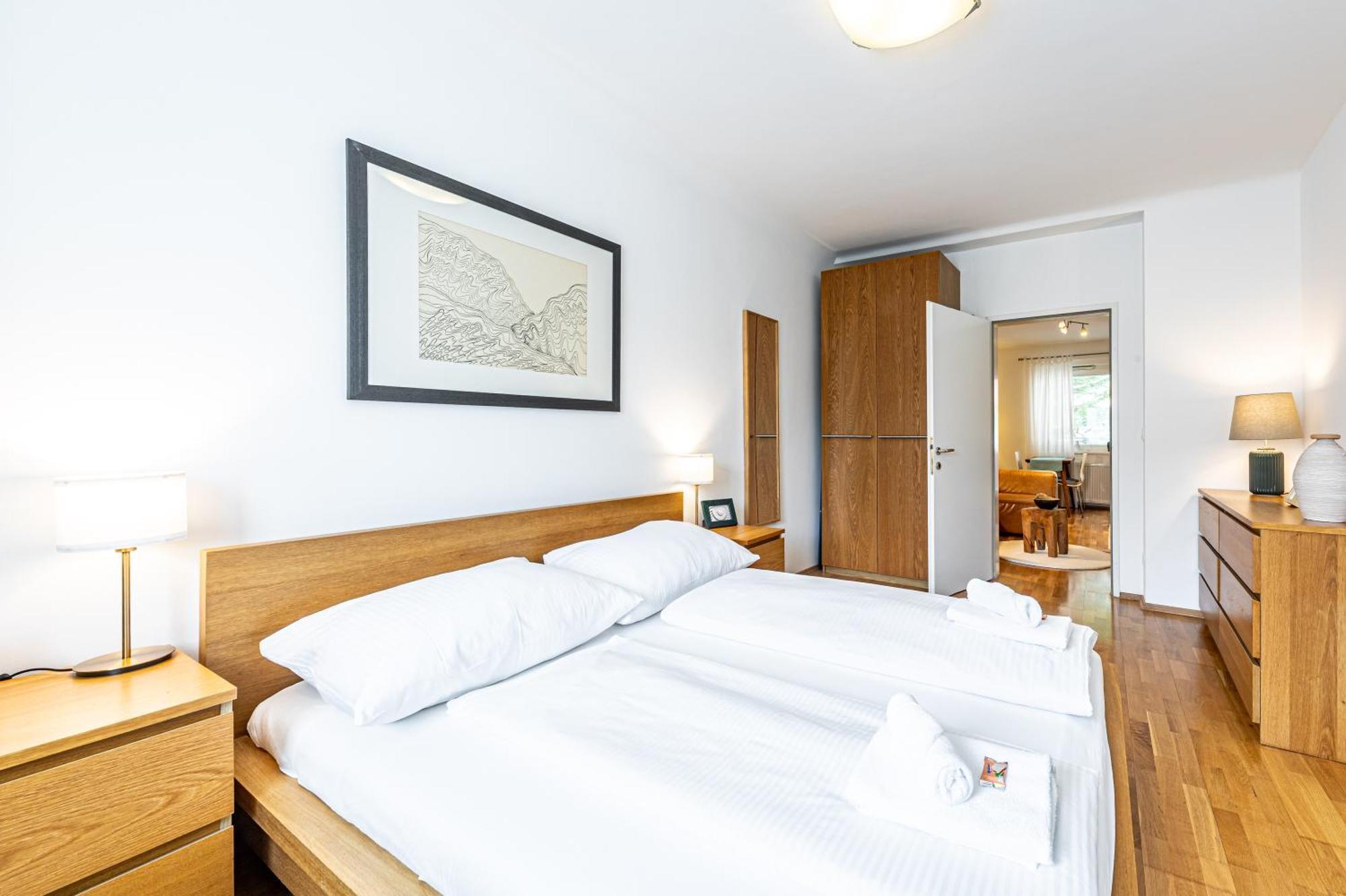 Apartment Genuine By Jr Wien